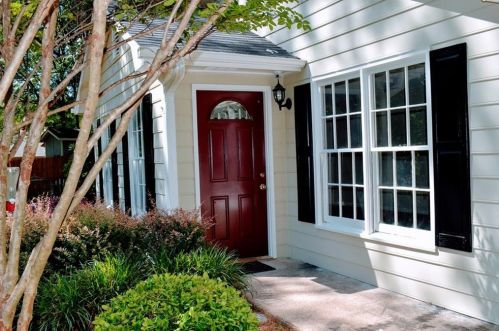354 Cross Creek Pl, Auburn, GA 30011-2834