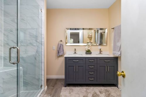 2550 Rowland Ave, Anaheim CA  92804-2271 exterior