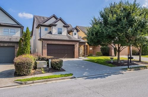 2723 Morgan Farm Ct, Buford, GA 30519-3040