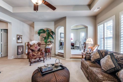 2119 Hl, Irving TX 75038-6296 exterior