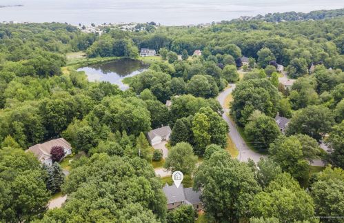 62 Darcy Rd, York, ME 03909-1444
