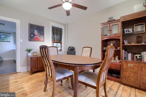 306 Beaver St, Lancaster PA  17603-5338 exterior