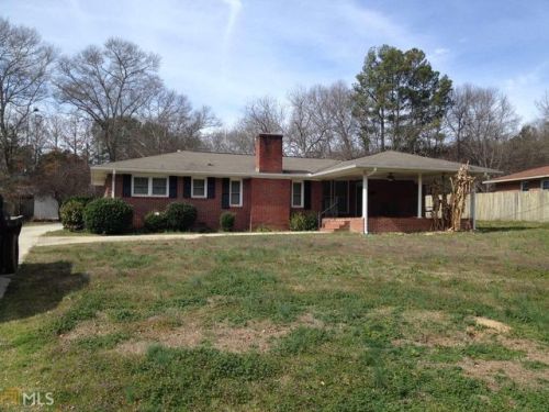33 Pecan Dr, Hartwell, GA 30643-1464