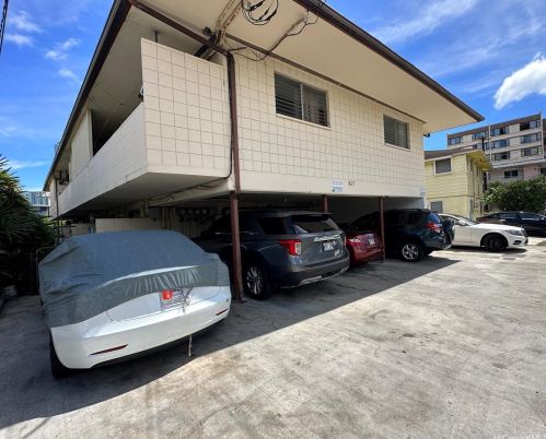 1625 Philip St, Honolulu, HI 96826-2540