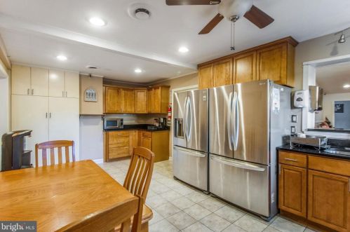 12606 Meadowood Dr, Silver Spring MD 20904-2928 exterior