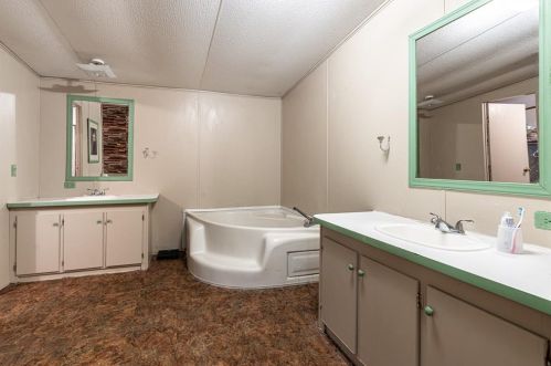 151 Carmen Blvd, Conroe TX  77306-6741 exterior