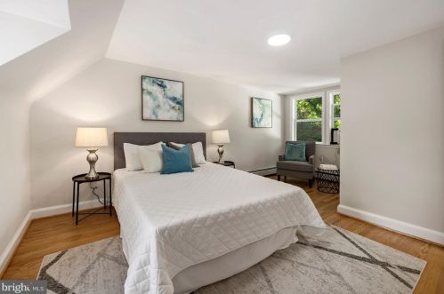 8404 Houston St, Silver Spring MD 20910-4545 exterior