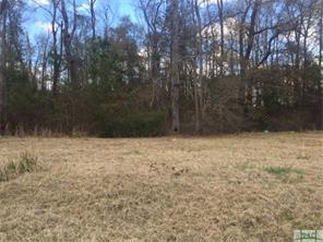 302 Mallard Pointe Dr, Rincon, GA 31326-6024