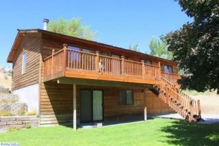 3008 Escolar Rd, Kennewick, WA 99338-7332