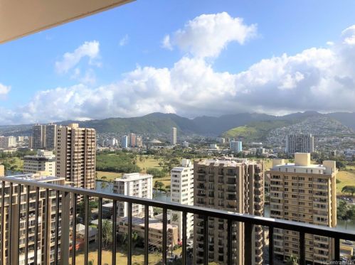 201 Ohua Ave, Honolulu HI 96815-3653 exterior