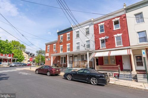 144 Juniata St, Lancaster PA  17602-4324 exterior