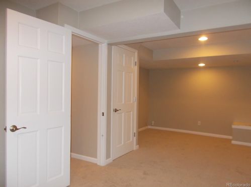 1690 Ensenada Way, Aurora CO 80015-3437 exterior