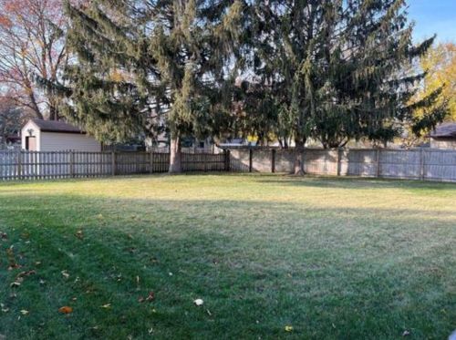 10706 Banyan Dr, Rockford, IL 61115-1428