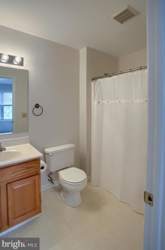 125 Partridge Cir, Carlisle PA  17013-8748 exterior