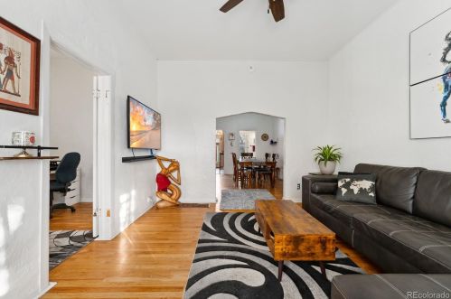2318 Ogden St, Denver CO  80205-5137 exterior