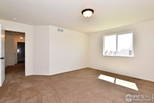 2655 Sapphire St, Loveland CO 80537-2024 exterior