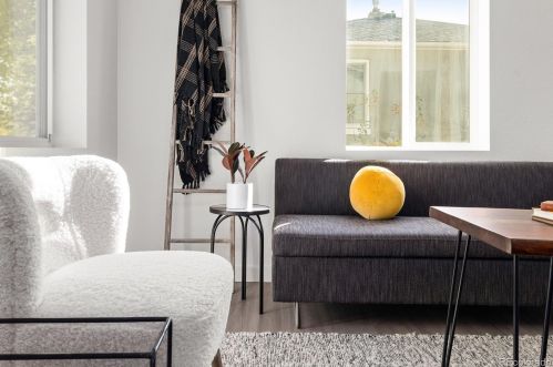 4555 Lincoln St, Englewood CO  80113-5732 exterior