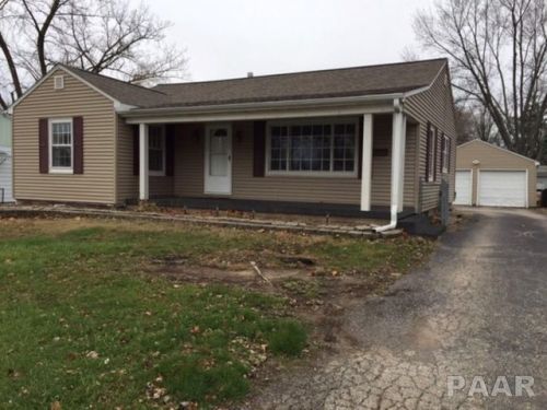 4011 University St, Peoria, IL 61614-6940