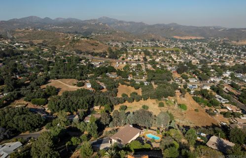 13995 Belvedere Dr, Poway, CA 92064-4814