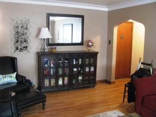 1000 8th Ave, Denver CO  80218-4302 exterior