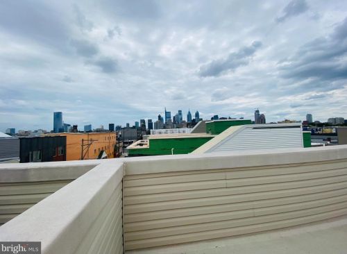 1129 20 St, Philadelphia PA 19132-3720 exterior