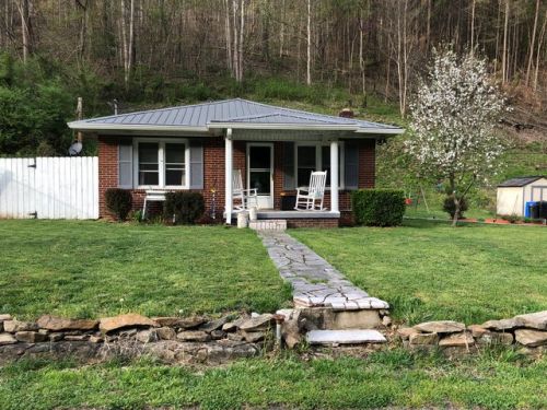 1434 Little Prater Rd, Grundy, VA 24614-6828