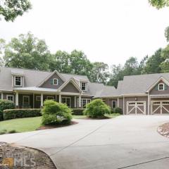 51 Bill Hart Rd, Newnan, GA 30265-2785