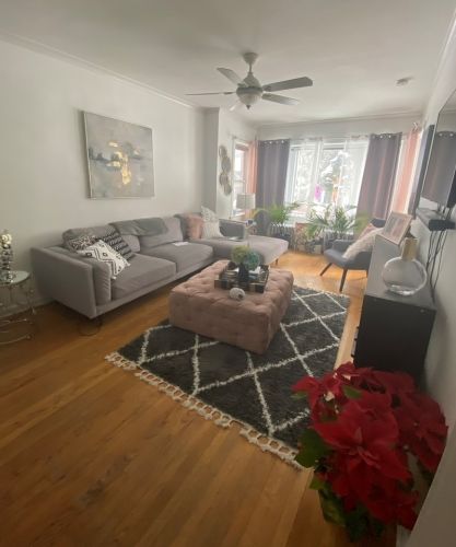 1930 Leavitt St, Chicago, IL 60647-4456