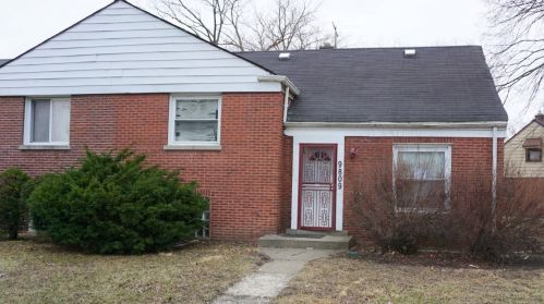 9809 Oglesby Ave, Chicago, IL 60617-4871