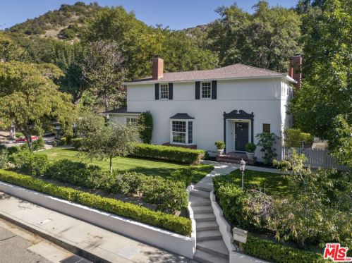 2480 Chevy Chase Dr, Glendale, CA 91206-1845