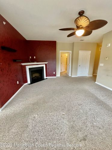 431 Ml Pond Way, Tinton Falls NJ 07724-2477 exterior