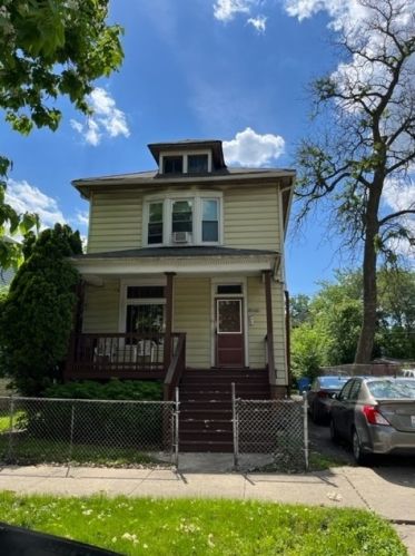 6142 Sangamon St, Chicago, IL 60621-2004