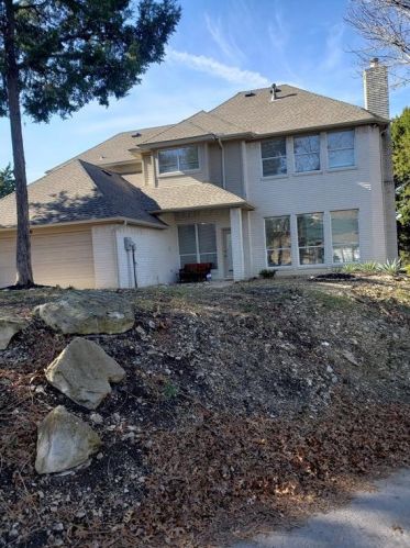 806 Sleepy Holw Dr, Cedar Hill TX 75104-1755 exterior