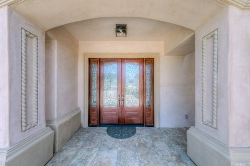9656 Naomi Ave, Arcadia, CA 91007-7410