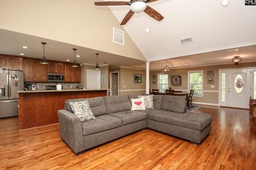127 David St, Lugoff, SC 29078-9444