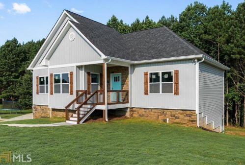 212 Oaken Bucket Dr, Temple, GA 30179-5602