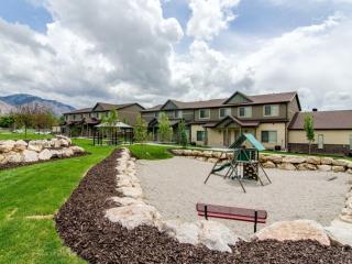 800 Harrisville Rd, Ogden UT  84404-3538 exterior