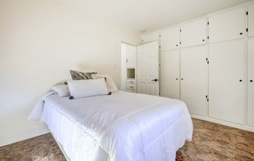 2062 Flower St, Santa Ana CA 92706-1928 exterior