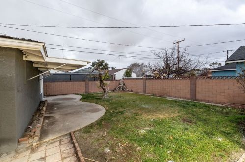 9333 Firebird Ave, Whittier CA 90605-2935 exterior