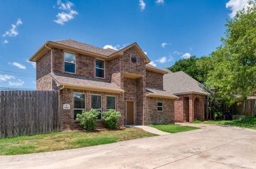4904 Ridglea Hills Ct, Fort Worth TX  76116-9195 exterior