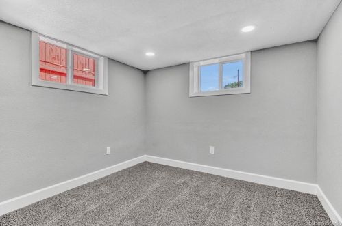 2000 Lamar St, Denver CO  80214-1048 exterior