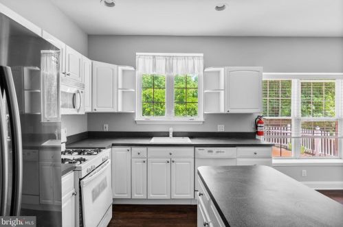265 Mt Laurel Rd, Mount Laurel NJ  08054-9557 exterior