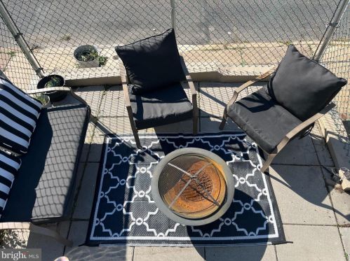 4153 Greeby St, Philadelphia, PA 19135-2516