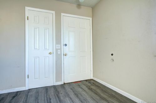 2003 Wedgewood Dr, Greeley, CO 80631-6044