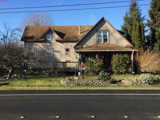 5581 2nd Ave, Ferndale, WA 98248-9151