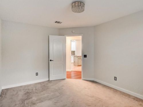 14712 Bescott Dr, Austin TX  78728-5730 exterior