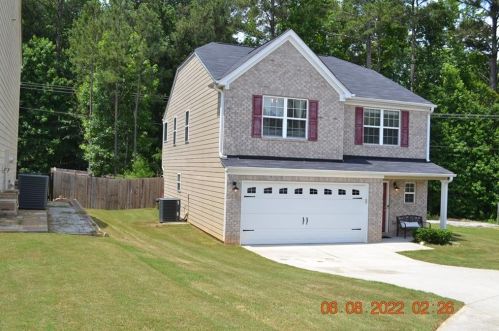 506 Rugby Ct, Palmetto, GA 30268-8645