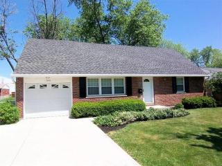 1540 Fawnvista Ln, Cincinnati, OH 45246-2038