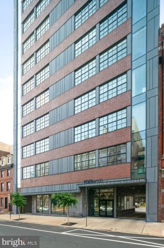 108 Arch St, Philadelphia PA  19106-2217 exterior