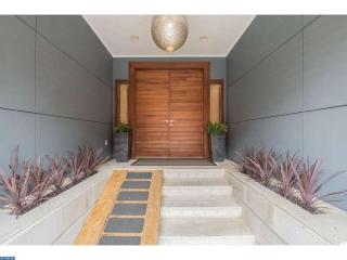 1009 Orianna St, Philadelphia, PA 19123-1527